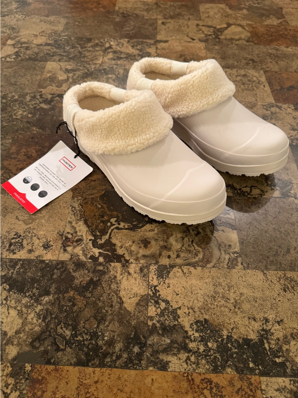 NWT Hunter Ladies Play Insulated Sherpa Clog - Willow White sz 6